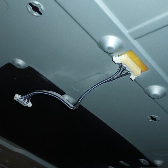 Samsung BN96-34803A/BN96-34804A LED BACKLIGHT STRIPS/BARS - Picture 6 of 7